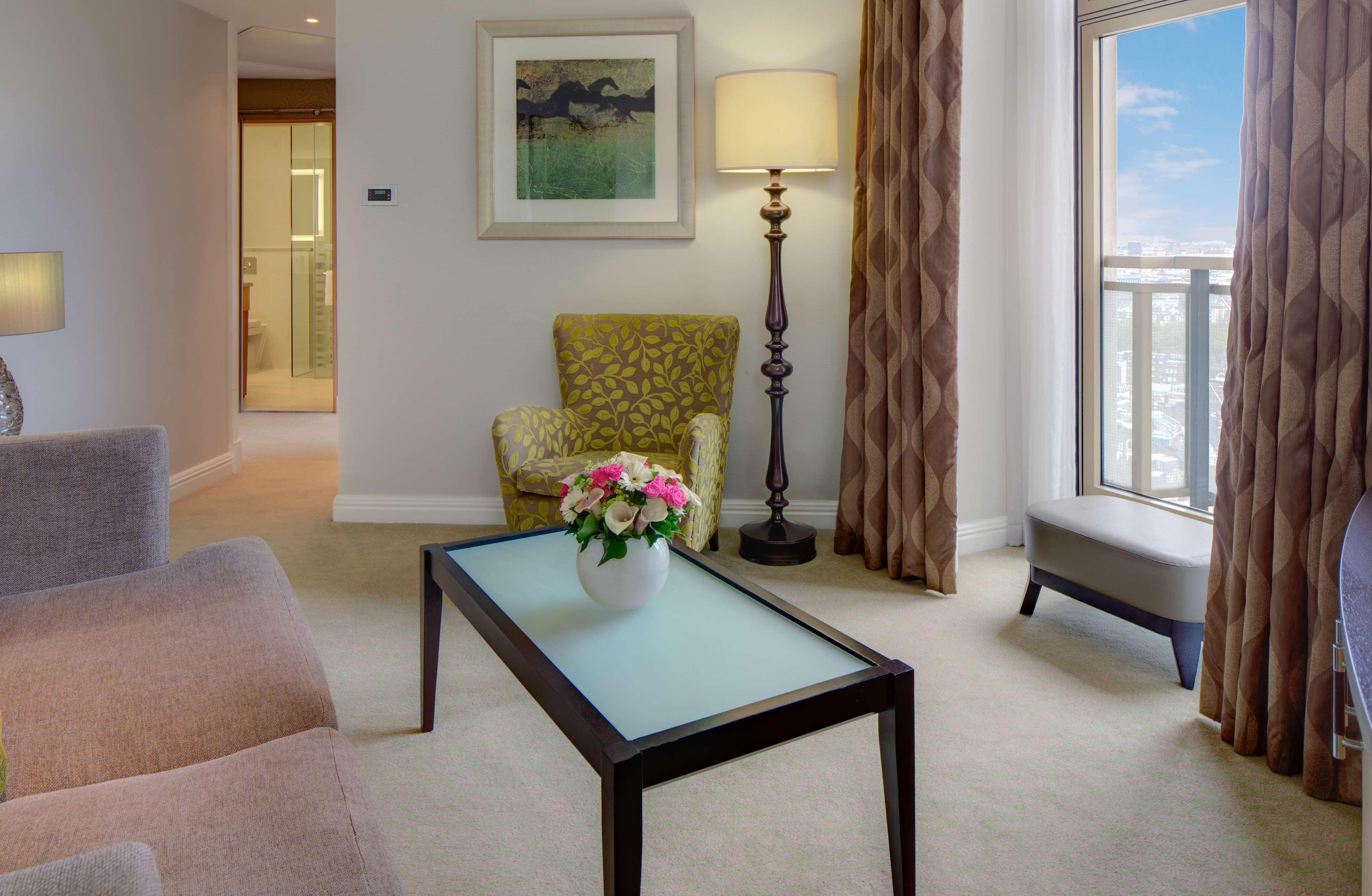 Hilton On Park Lane Отель Лондон